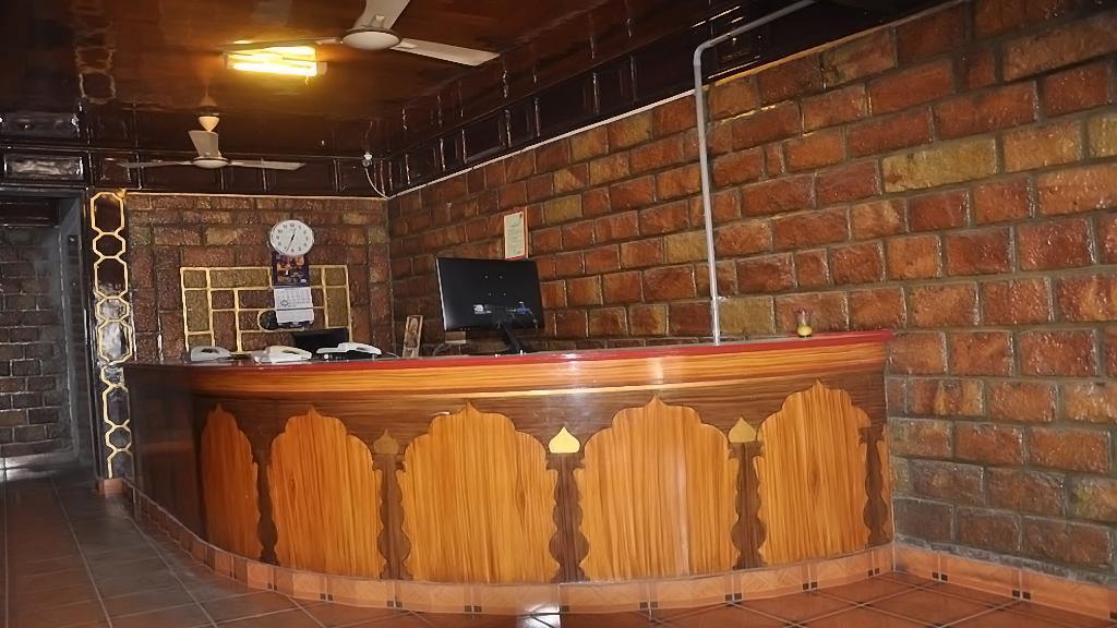 Hotel Sagar Kambam Exterior photo