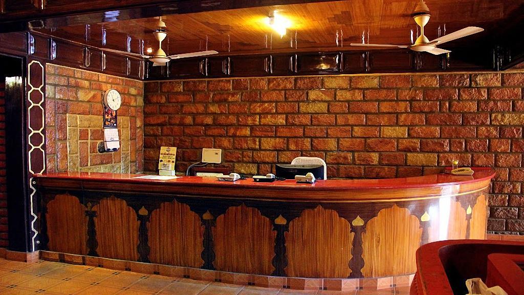 Hotel Sagar Kambam Exterior photo